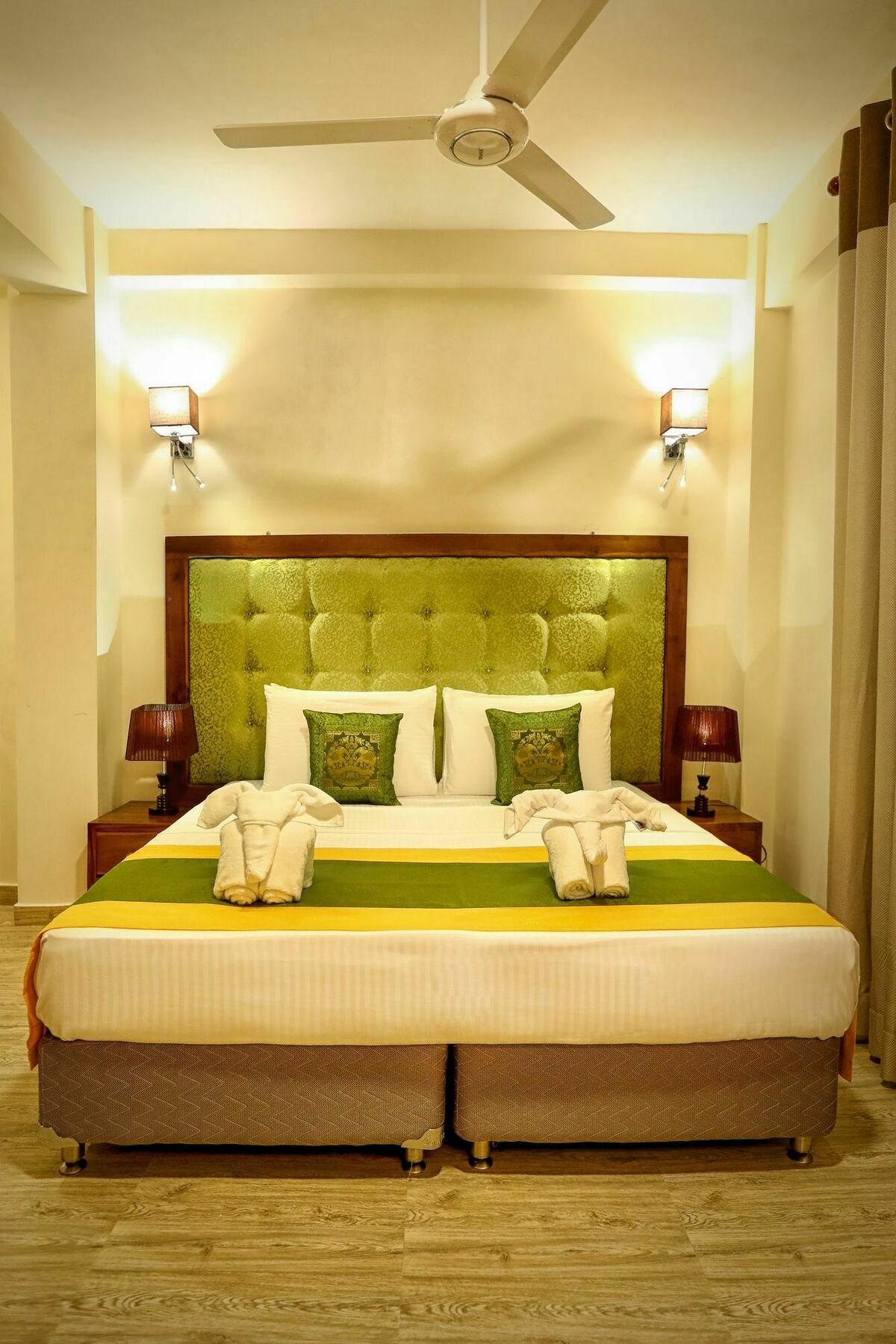 Vendol Maliga Edge Hotel Kandy Exterior photo